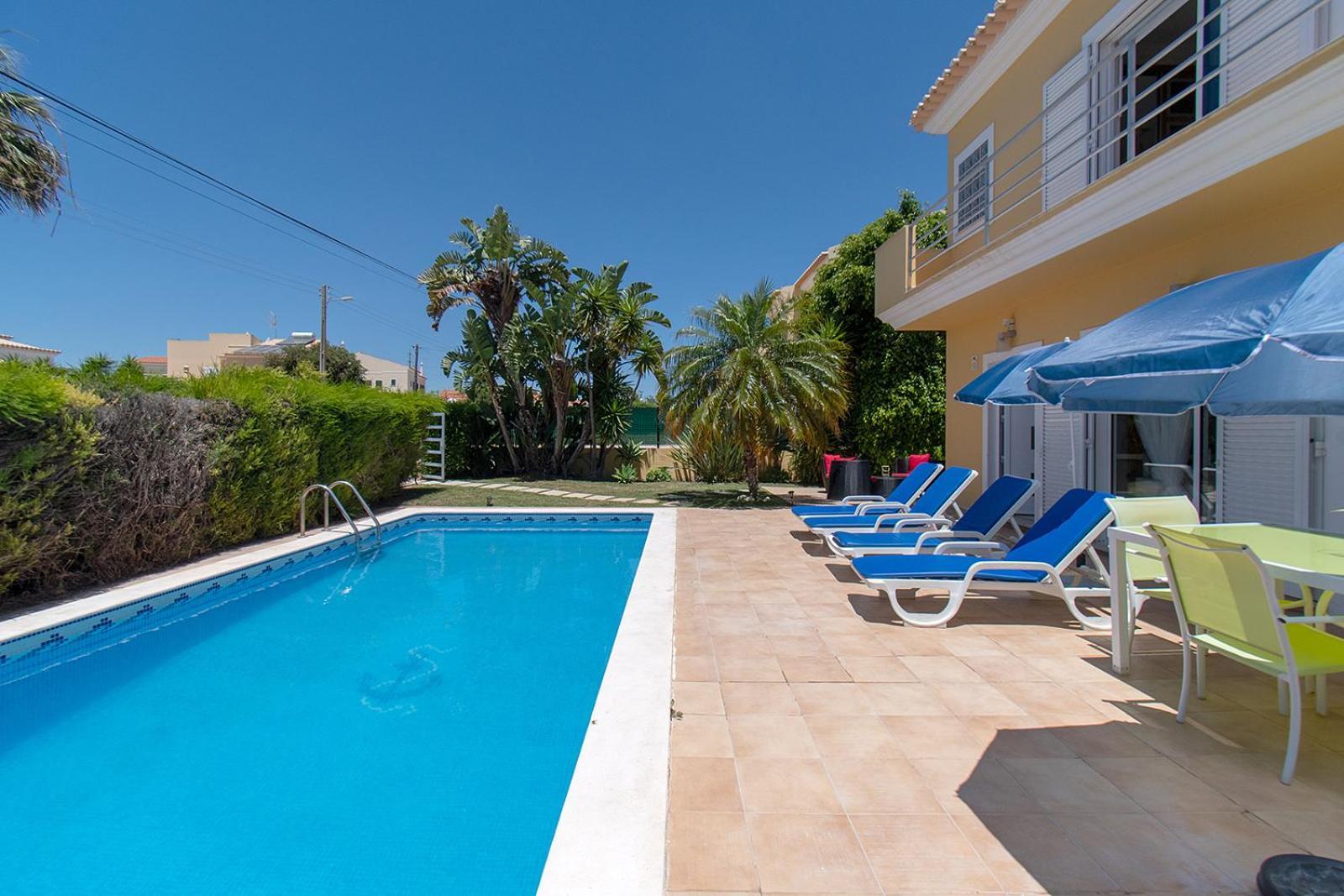 Altura Villa Екстериор снимка